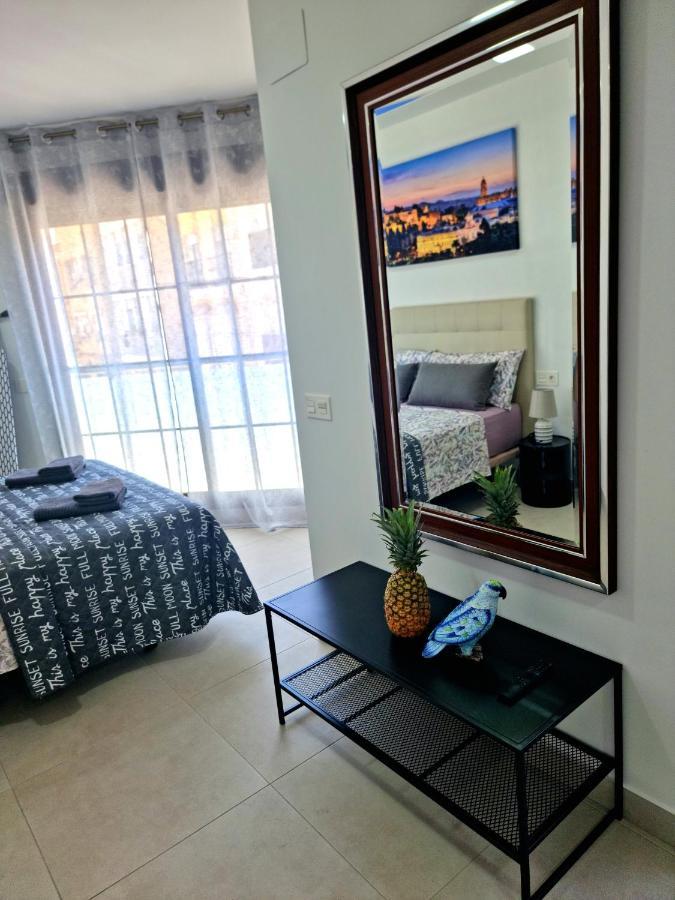 Apartamentos Elemar Free Luggage Storage مالقة المظهر الخارجي الصورة