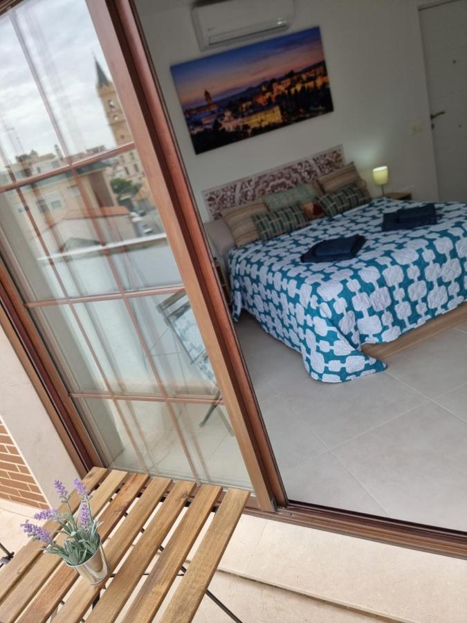 Apartamentos Elemar Free Luggage Storage مالقة المظهر الخارجي الصورة