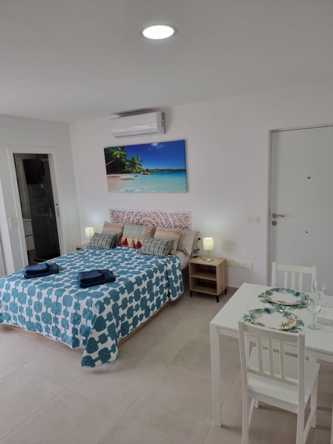 Apartamentos Elemar Free Luggage Storage مالقة المظهر الخارجي الصورة