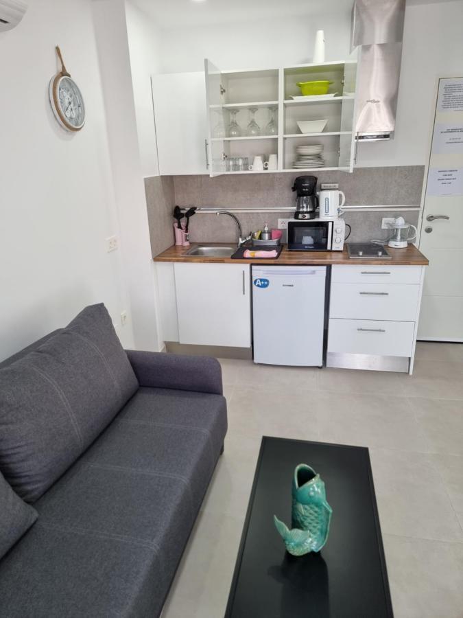 Apartamentos Elemar Free Luggage Storage مالقة المظهر الخارجي الصورة